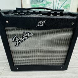 Fender Mustang I V2 Amplifier