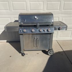 36” Weber Barbecue with Side burner
