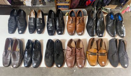 Mens dress shoes