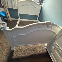 Bed Frame 