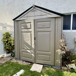 Rubbermaid Storage Shed For Sale $200