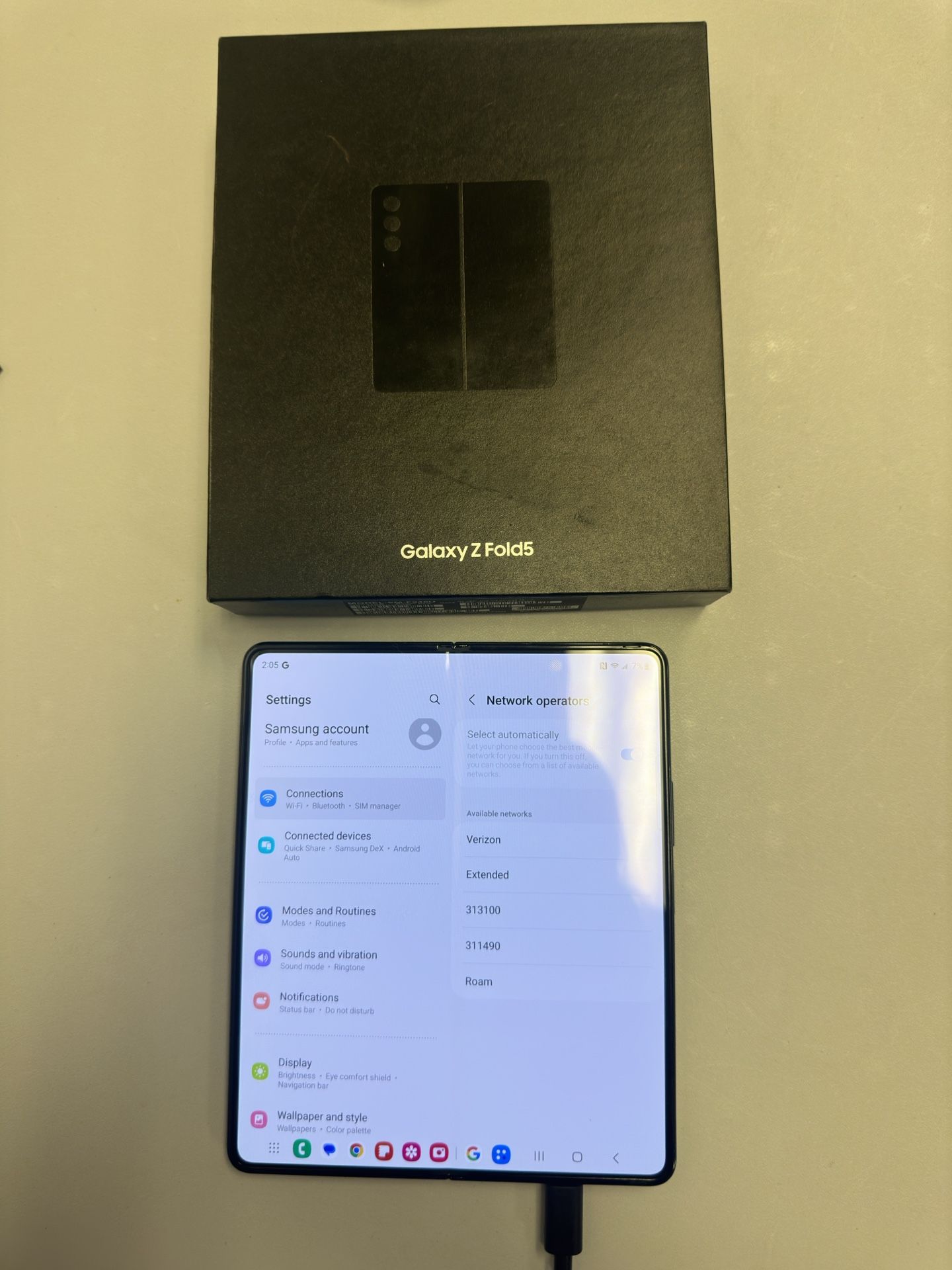 Unlocked Galaxy Z Fold 5 256GB