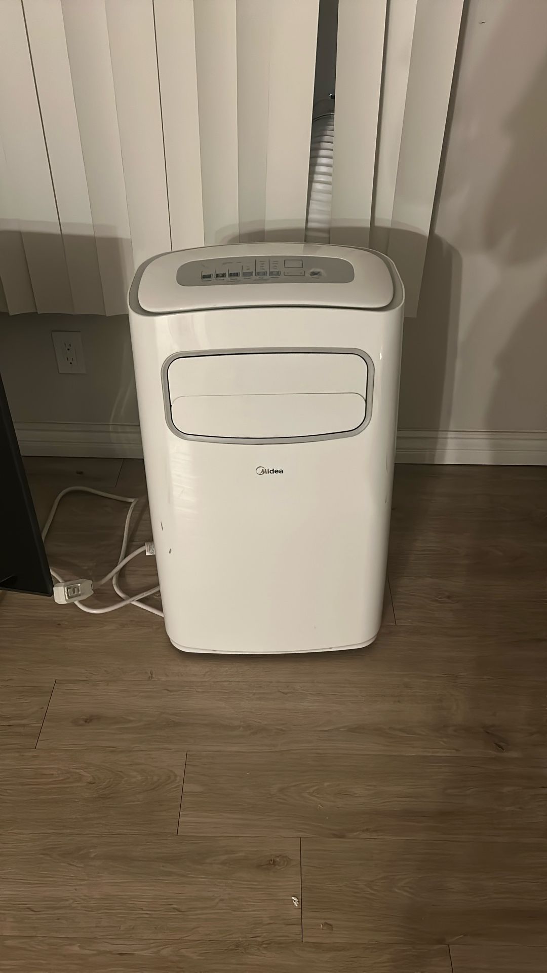 Tower Air Conditioner