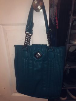 Jessica Simpson purse