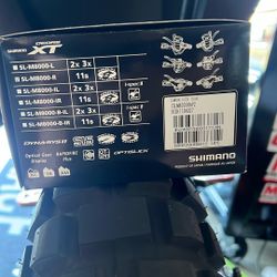SL-M8000-R 11s Shifter Lever 2 Way Release 