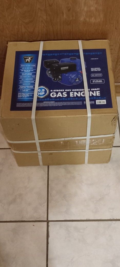New In Box Greyhound Engine 6.5 Horsepower