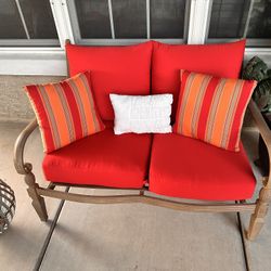 Love Seat 