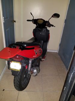 150cc VIP SCOOTER 60 MPH+! RUNS GREAT