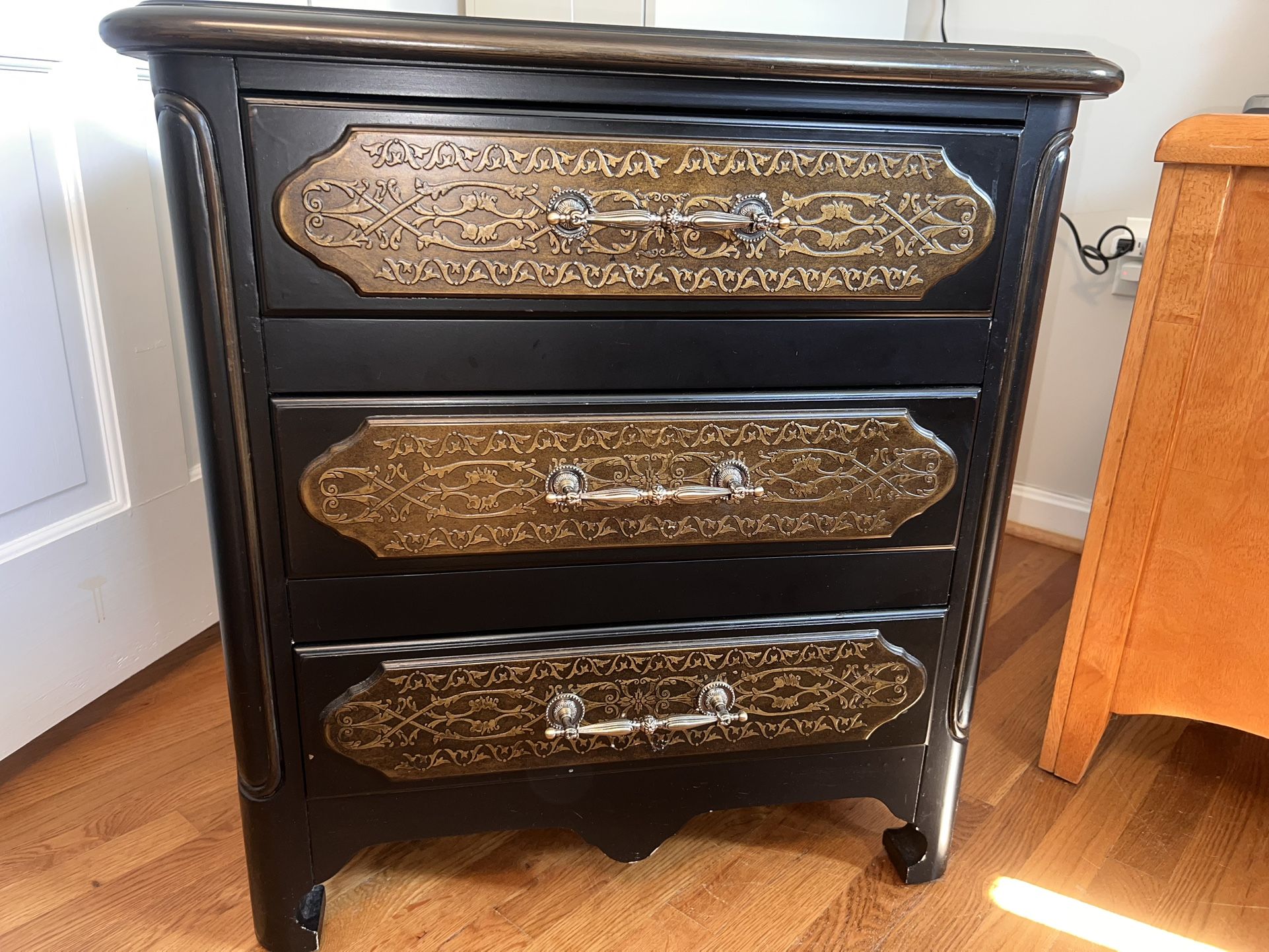 Nightstand - (Moving Sale)