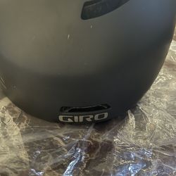 Snowboard gear Giro helmet