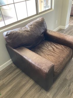 Leather Chair 