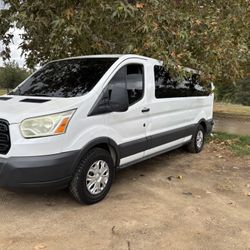Ford Transit Xlt (contact info removed)