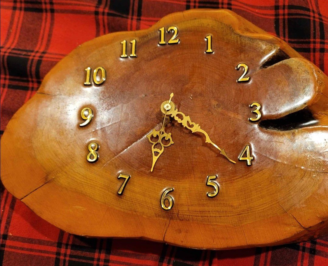 Mid Century Wooded Clock