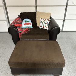 Brown oversized Leather Chair with Ottoman