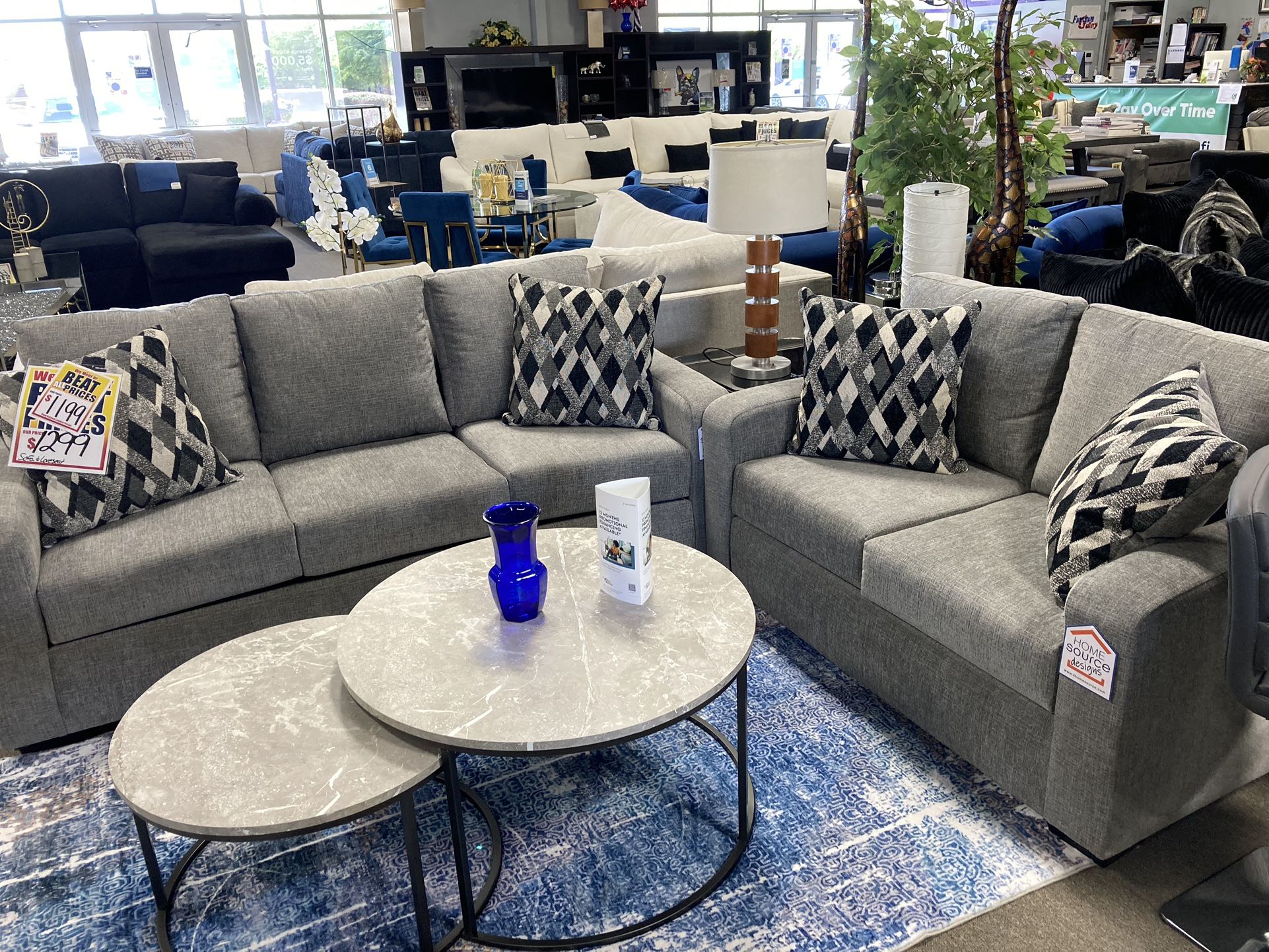 LABOR DAY DEALS‼️🔥Beautiful Loveseat and Sofa Set $1199🤩🎉