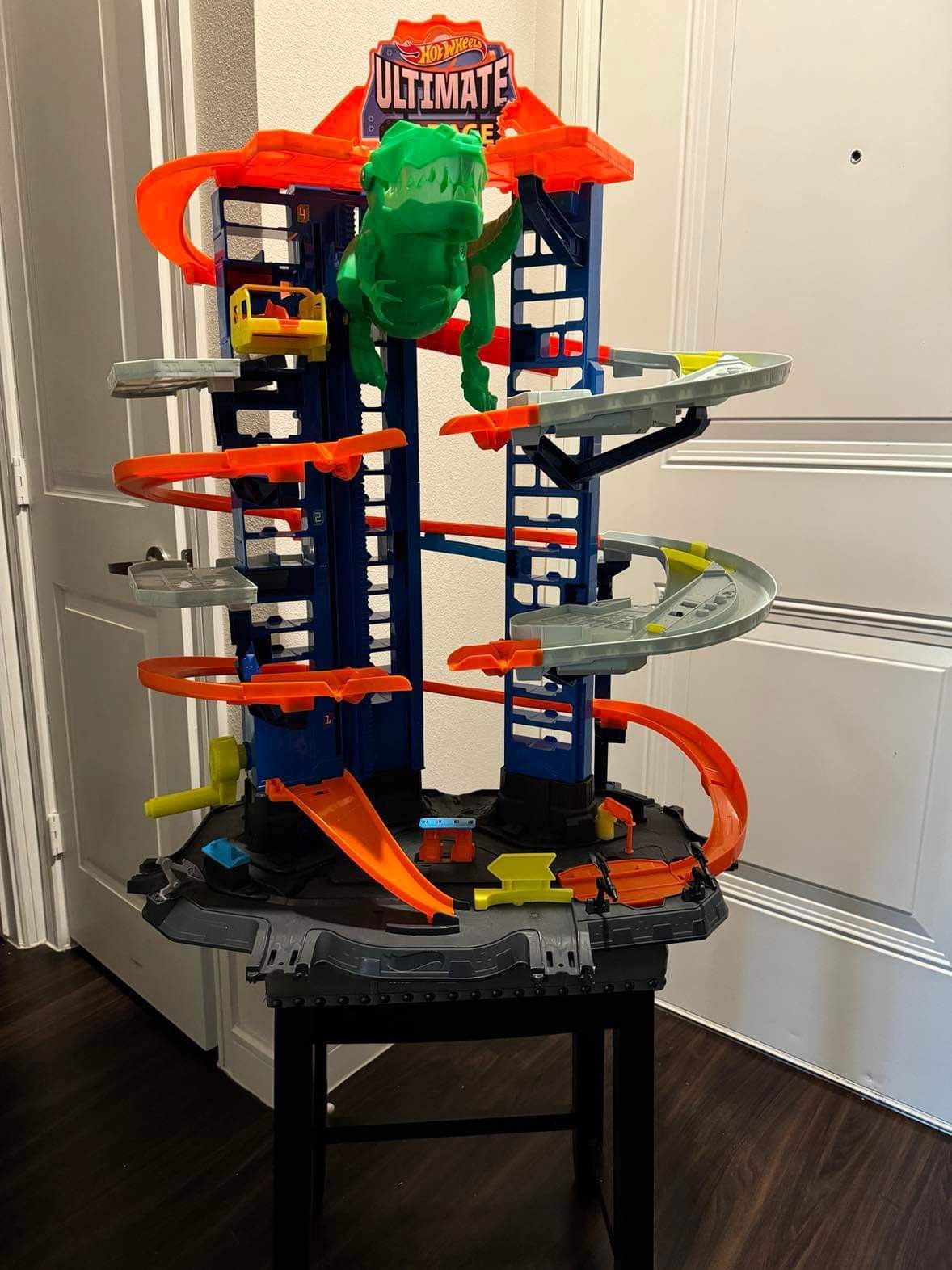 Hot Wheels Xtreme Garage