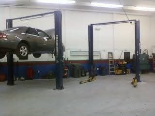 Bendpak automotive lift 10.000tn  and rotary asymmetrical automotive lift 7000tn