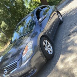 09 Nissan Altima Hybrid 