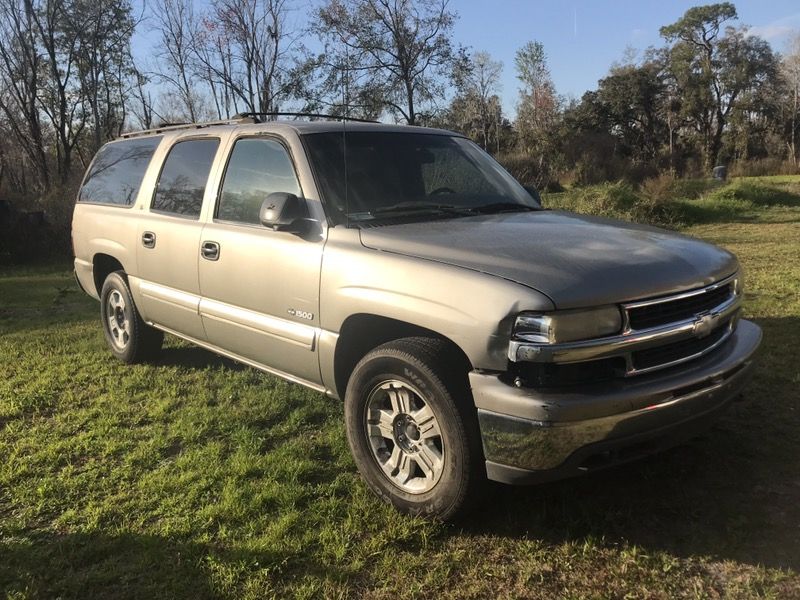 2000 chevy suburban part out