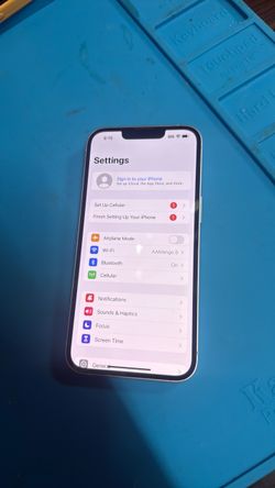 iPhone 14 - Network Unlocked - 128gb