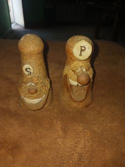 Novelty Ceramic Salt and Pepper Shakers