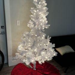 White Christmas Tree