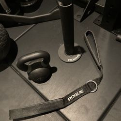 Rogue Fitness Tricep Strap And 13 Lb Kettlebell