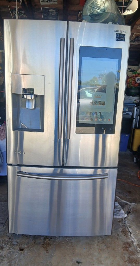 Refrigerator Samsung RF266BEAESR