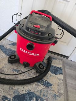 Craftsman 9 gal Wet/Dry Vac