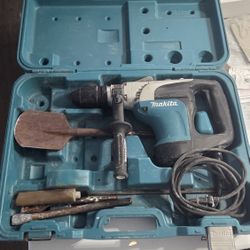 MAKITA Rotary Hammer - Shipi Hammer - Demolition - HR4002 $350