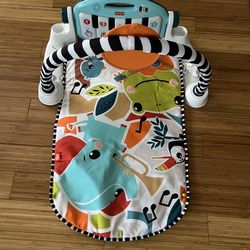 Fisher-Price Kick & Play Piano Play Mat - Baby Activity Gym - Clean