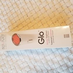 Glo Light Therapy Treatment