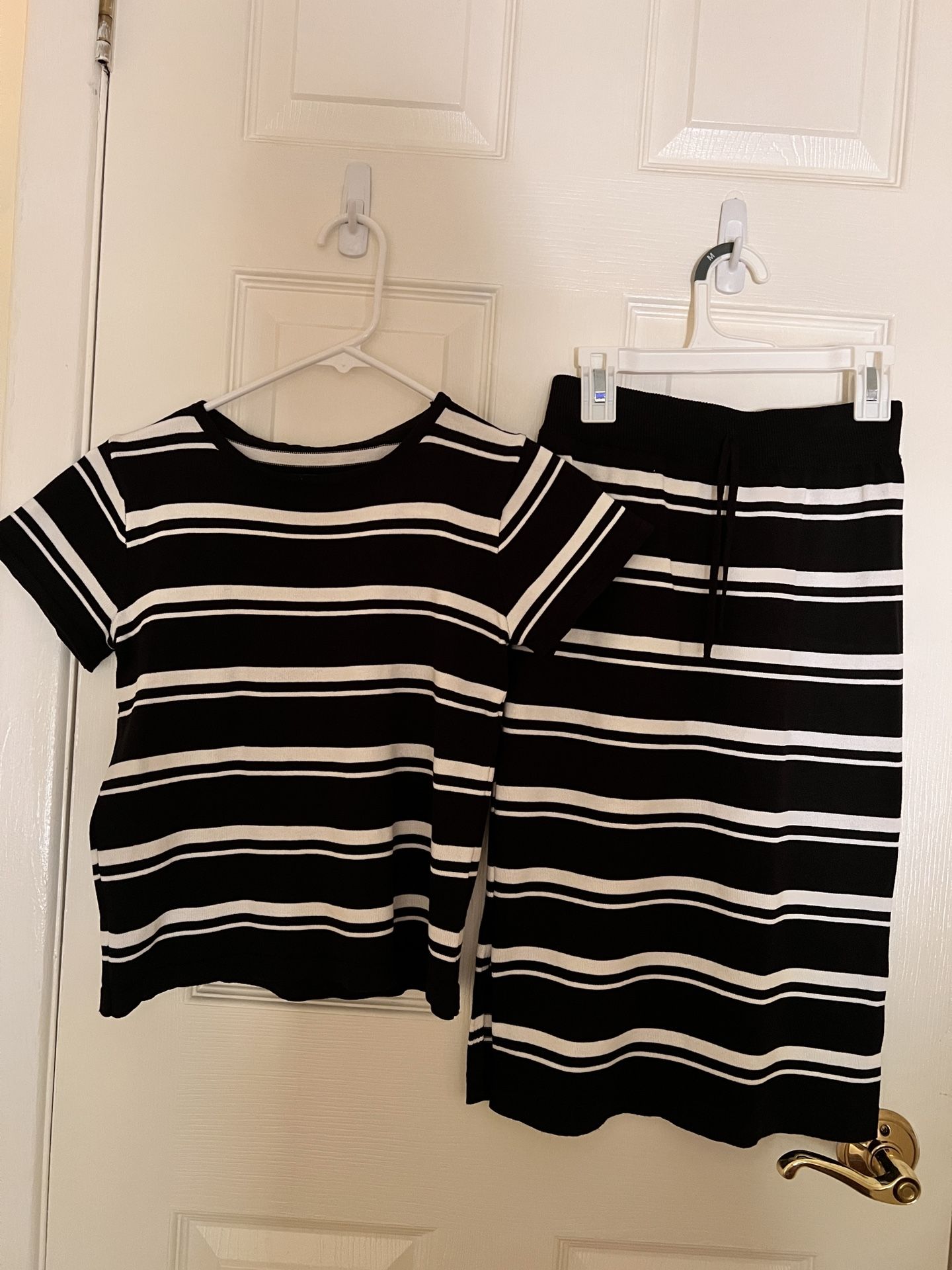 Women Skirt Set