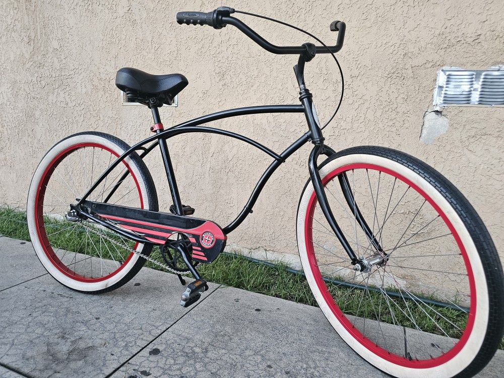 Schwinn 3 Speed 26 Inch Beach Cruiser Bike $240