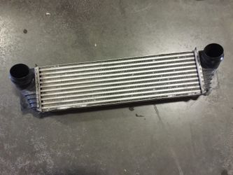 11 12 13 2011 2012 2013 BMW 5 SERIES 535i TURBO CHARGER INTERCOOLER OEM 1751 7577115-02