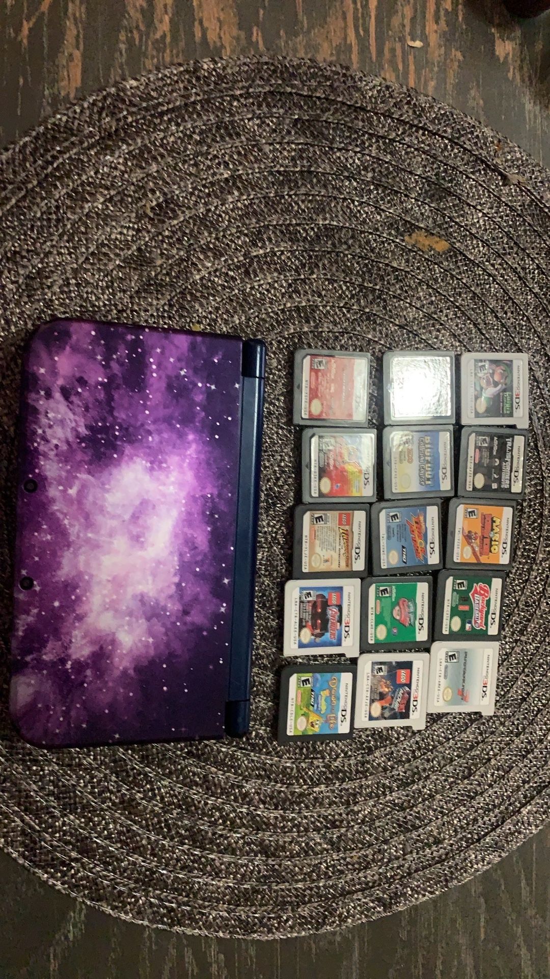 New Nintendo 3DS XL Galaxy Edition  
