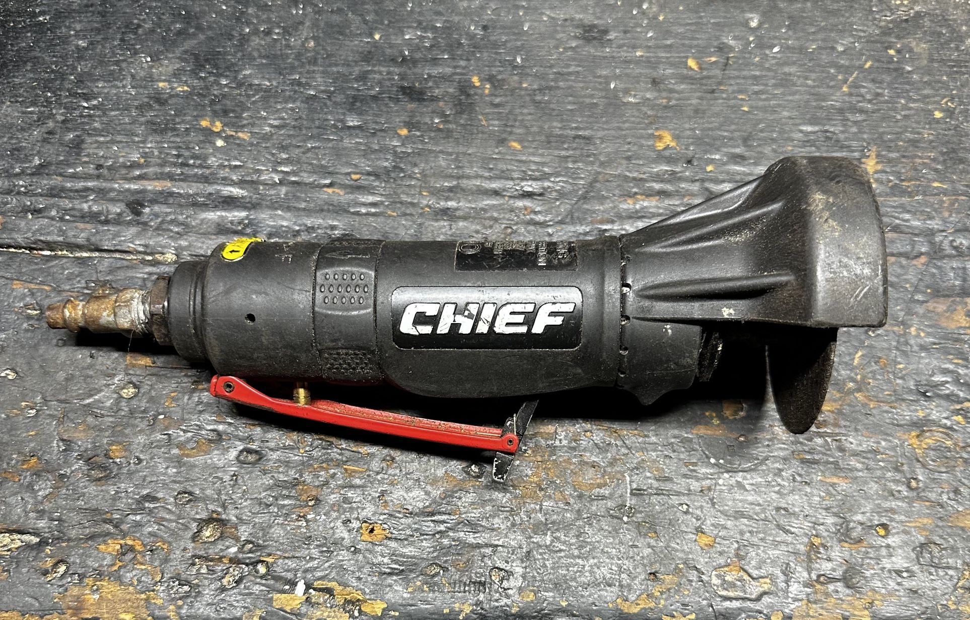 CHIEF Pneumatic 3 in. Professional High Speed Reversible Cut-off Tool