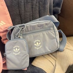 New With Tags Adidas Waist Bag Crossbody Purse Handbag 