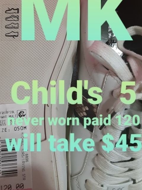 Child Shoes 