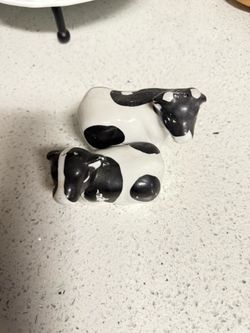Salt and pepper shakers