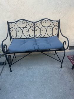 Outdoor steel bench