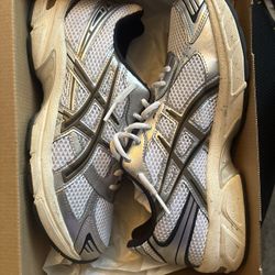 Brown Canyon Asics