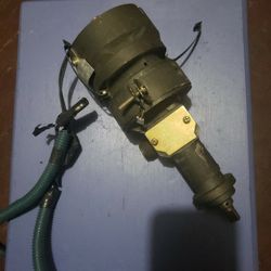 International V8 Distributor 