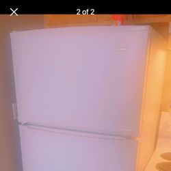 Fridge New 250$