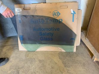 Front and back glass for 2016 Silverado extended cab