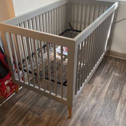 Baby Crib 