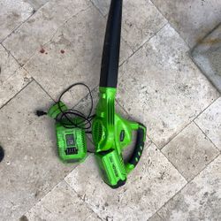 Leaf Blower