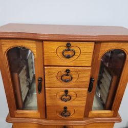 Vintage Jewelry Box