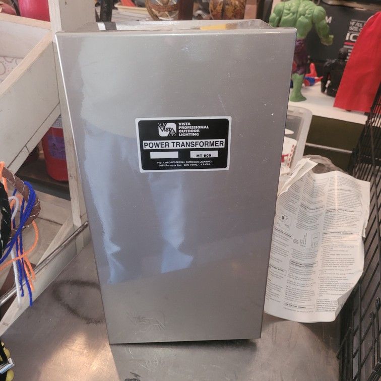 Vista MT-900 Outdoor Lighting Power Transformer 