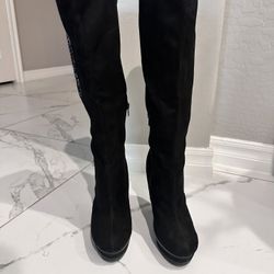 Jenifer Lopez Heels Knee 